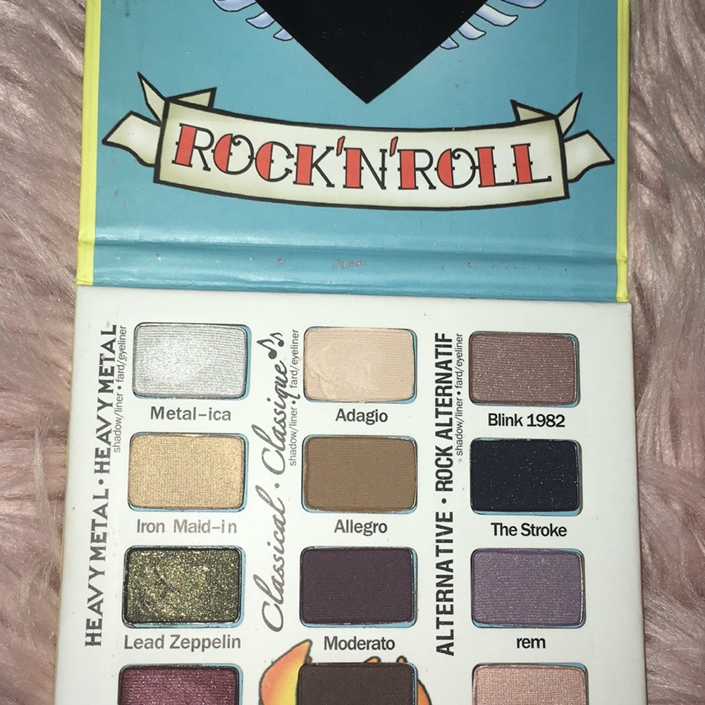 Makeup - Picture 4 of 8